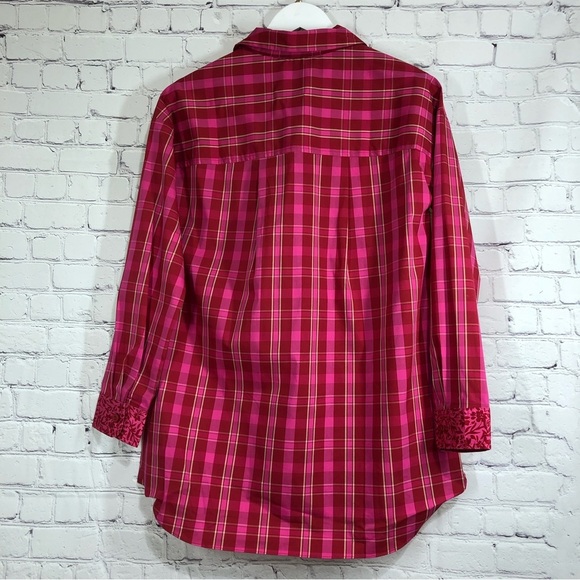 Isaac Mizrahi top - Picture 3 of 9